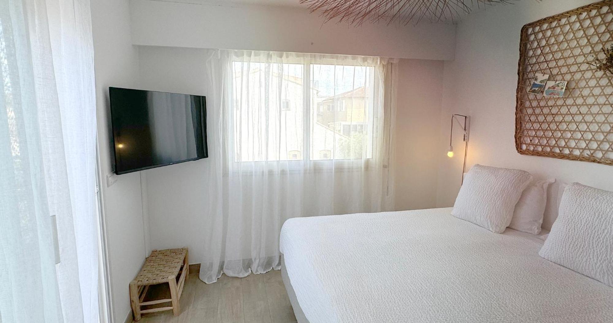 Blanc Sable Hotel Гольф-Жуан Экстерьер фото